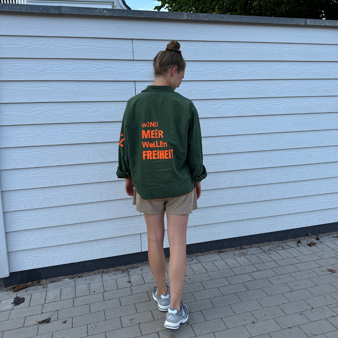 Bluse khaki "Wind Meer Wellen Freiheit"