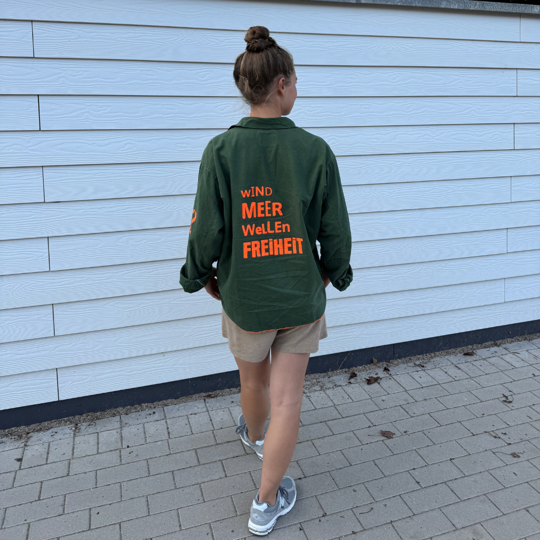 Bluse khaki "Wind Meer Wellen Freiheit"