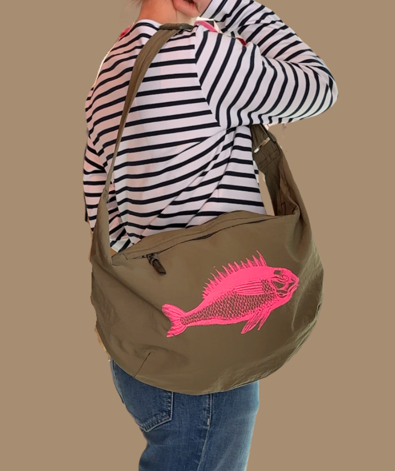 Crossbodybag Khaki "Fisch"