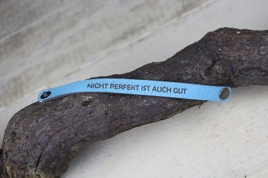 Lederarmband "...perfekt?!?..." blau