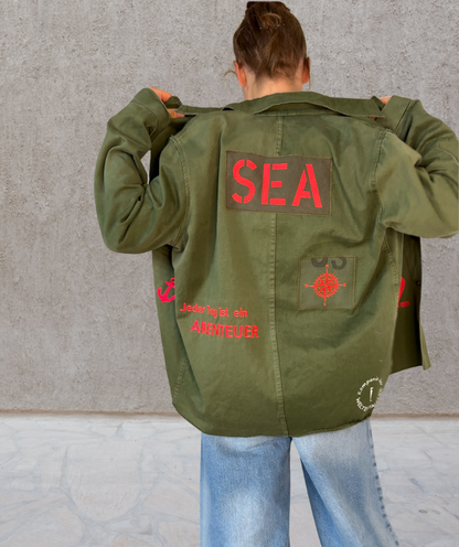 Overshirt "Jeder Tag ist ein Abenteuer" - Einzelstück