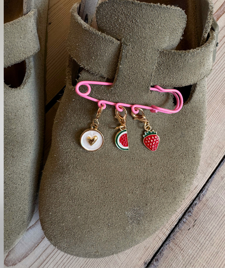Schuh-, Taschenanhänger "Apfel"