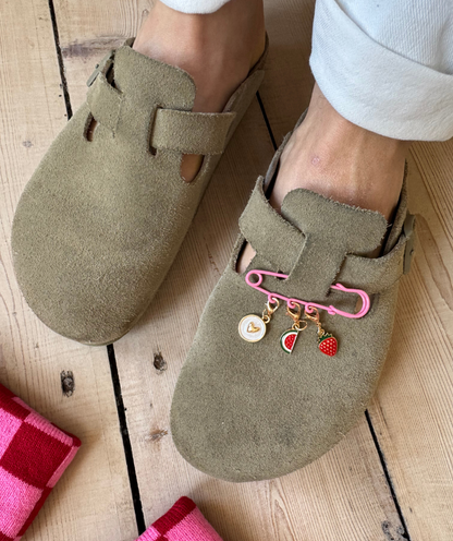 Schuh-, Taschenanhänger "Kirsche rosa"