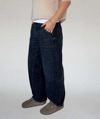 Jeans mit aufgesetzten Taschen