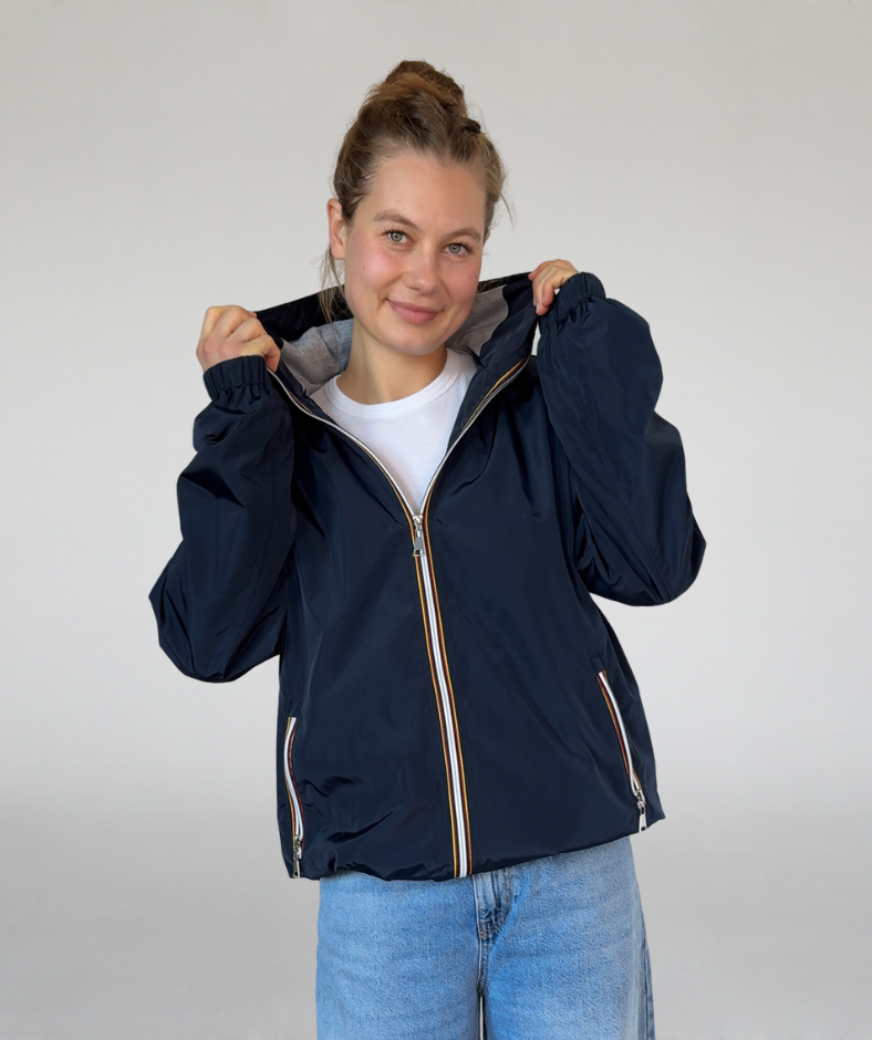 Alltagsjacke blau mit Innenfutter