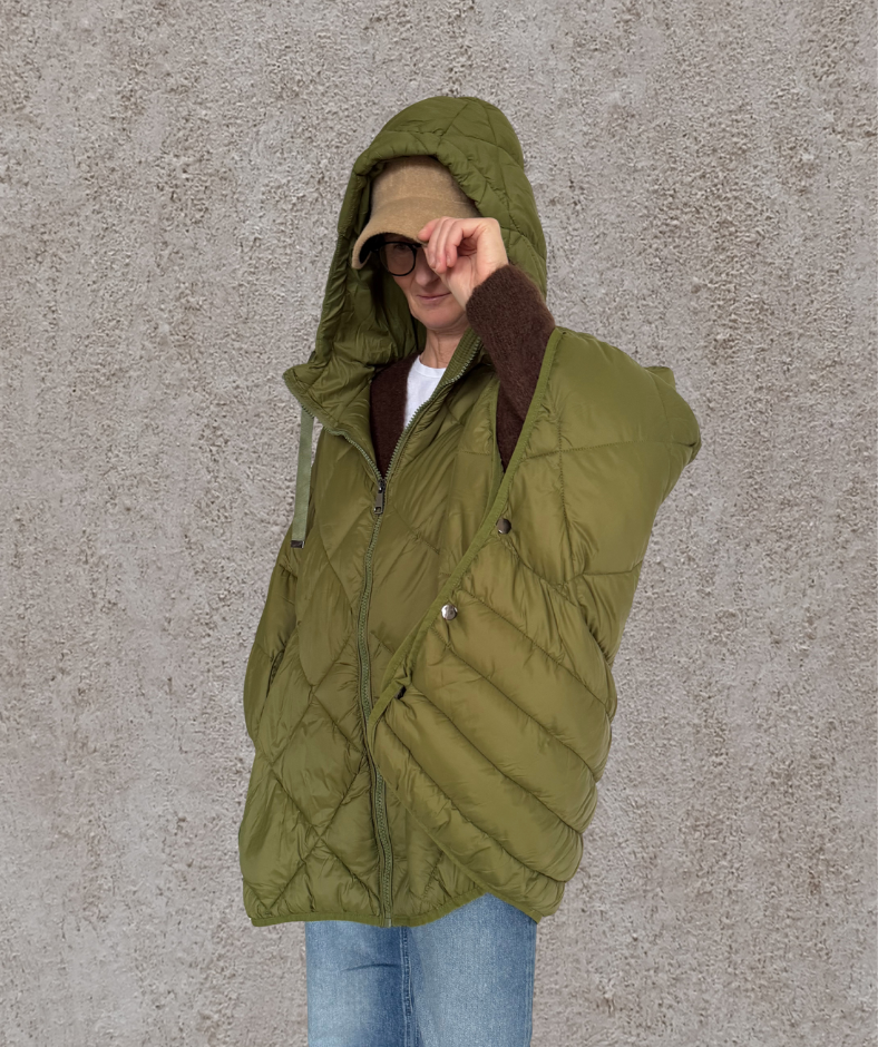 gesteppter Poncho / Puffer-poncho
