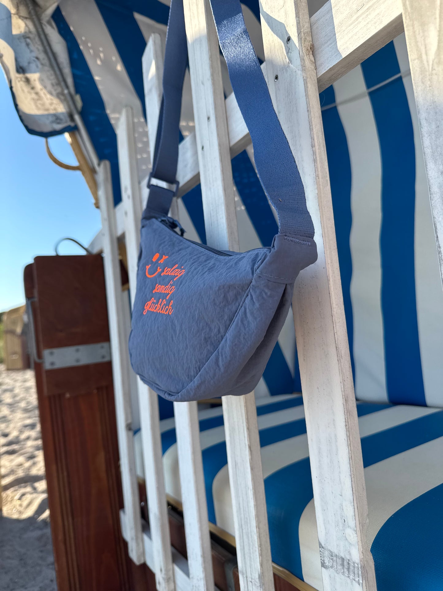 Crossbodybag blau „salzig sandig glücklich“