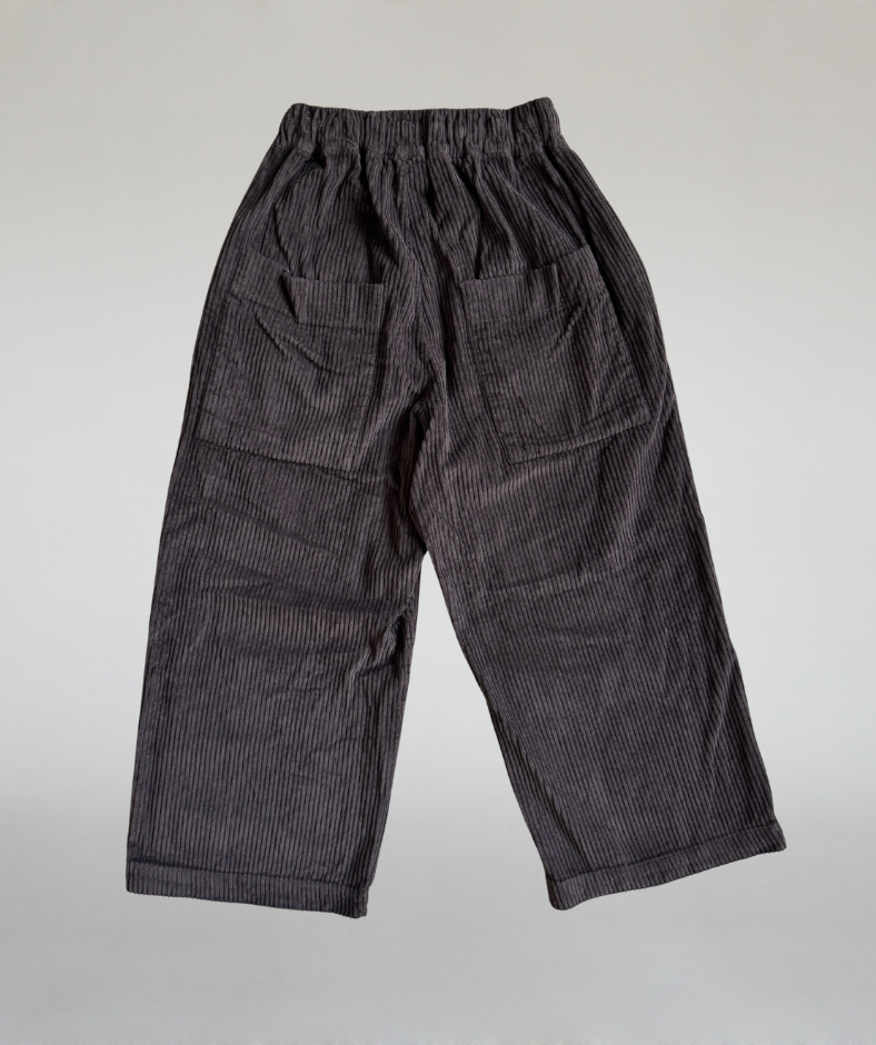 Cordhose big pockets schokobraun