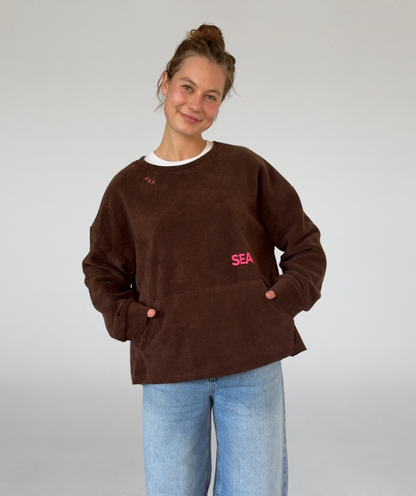 Fleecesweater mit Kangurutasche braun „SEA“