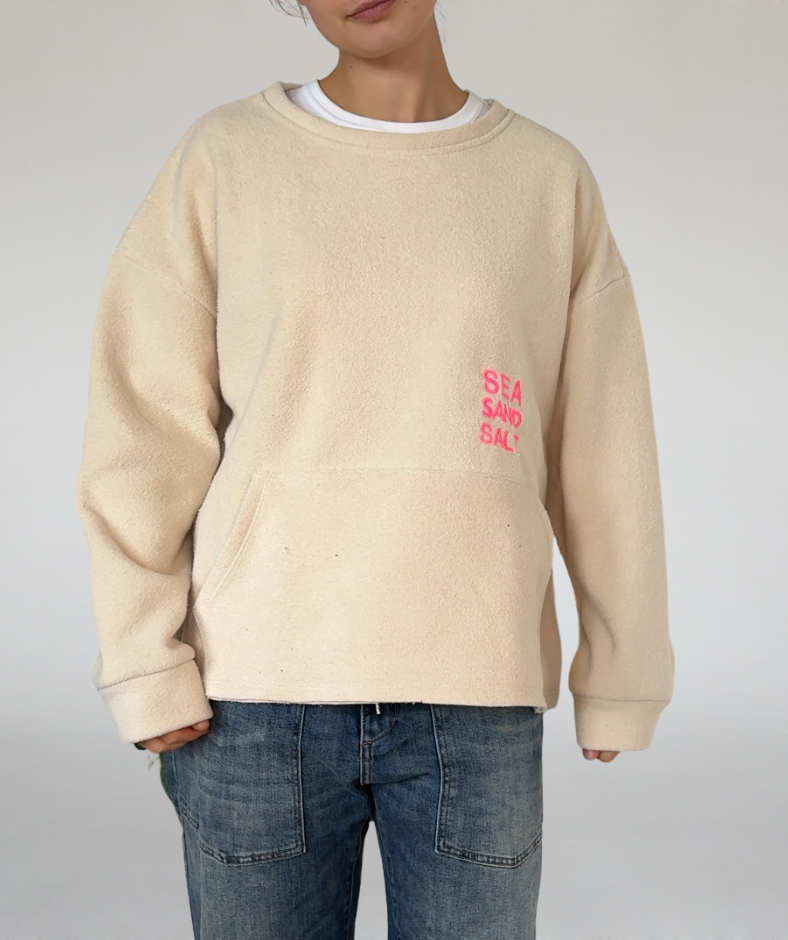 Fleecesweater mit Kangurutasche sand „Landgang“