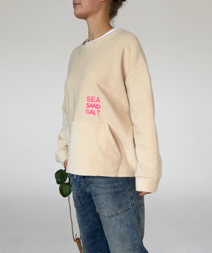 Fleecesweater mit Kangurutasche sand „Landgang“