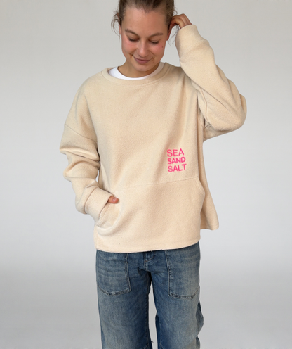 Fleecesweater mit Kangurutasche sand „Landgang“