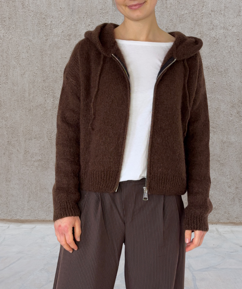 Strickjacke mit Reißverschluss "Braun"