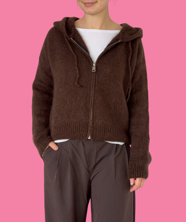 Strickjacke mit Reißverschluss "Braun"