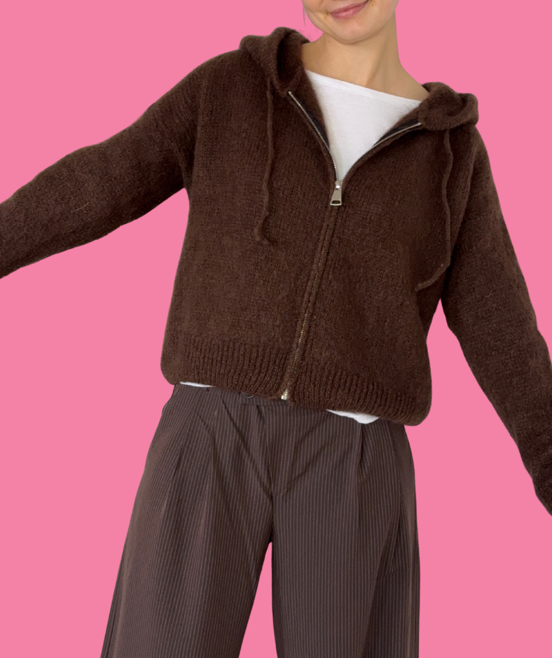 Strickjacke mit Reißverschluss "Braun"