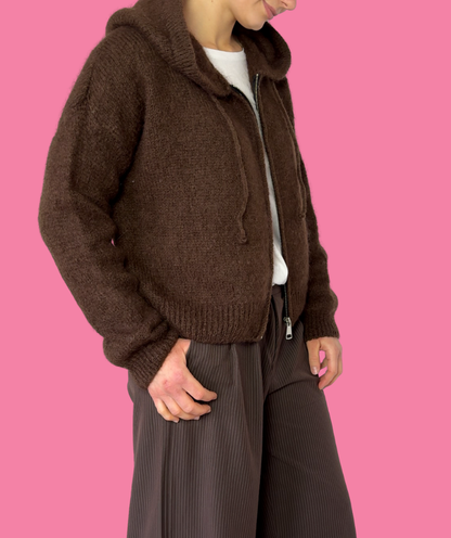 Strickjacke mit Reißverschluss "Braun"