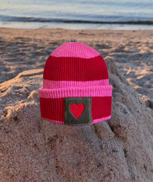 Strickmütze Pink-Rot „Love“