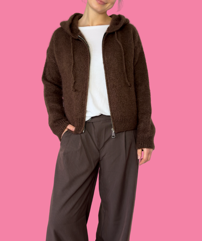 Strickjacke mit Reißverschluss "Braun"