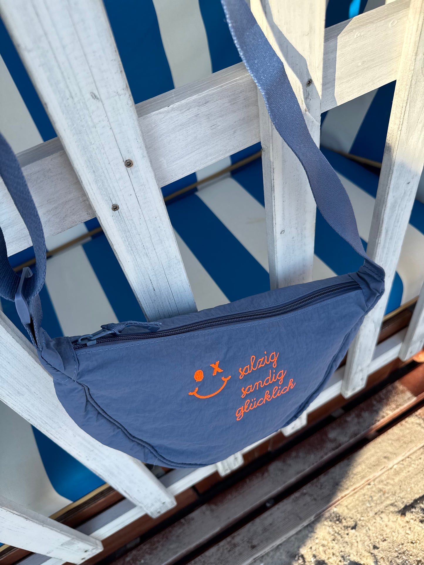 Crossbodybag blau „salzig sandig glücklich“