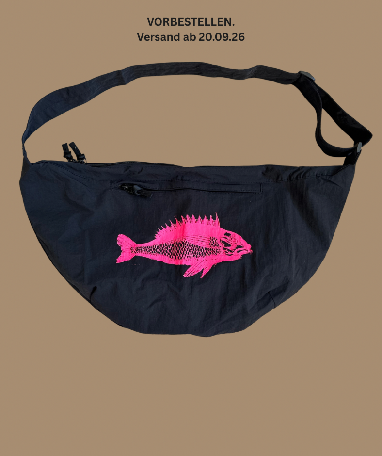 Crossbodybag Schwarz "Fisch"