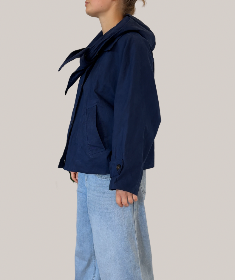 Trenchjacke mit abnehmbarer Kapuze navyblau