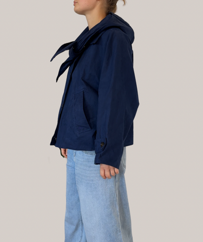 Trenchjacke mit abnehmbarer Kapuze navyblau