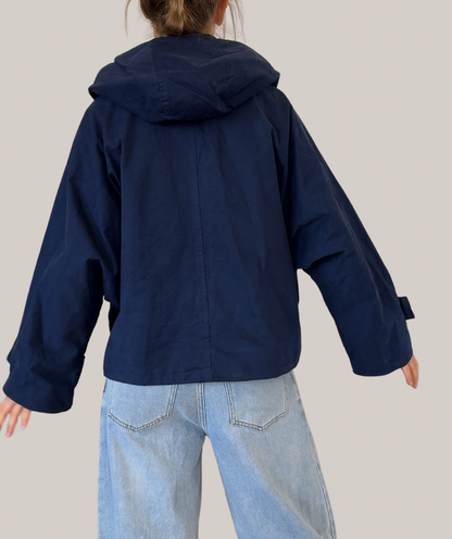 Trenchjacke mit abnehmbarer Kapuze navyblau